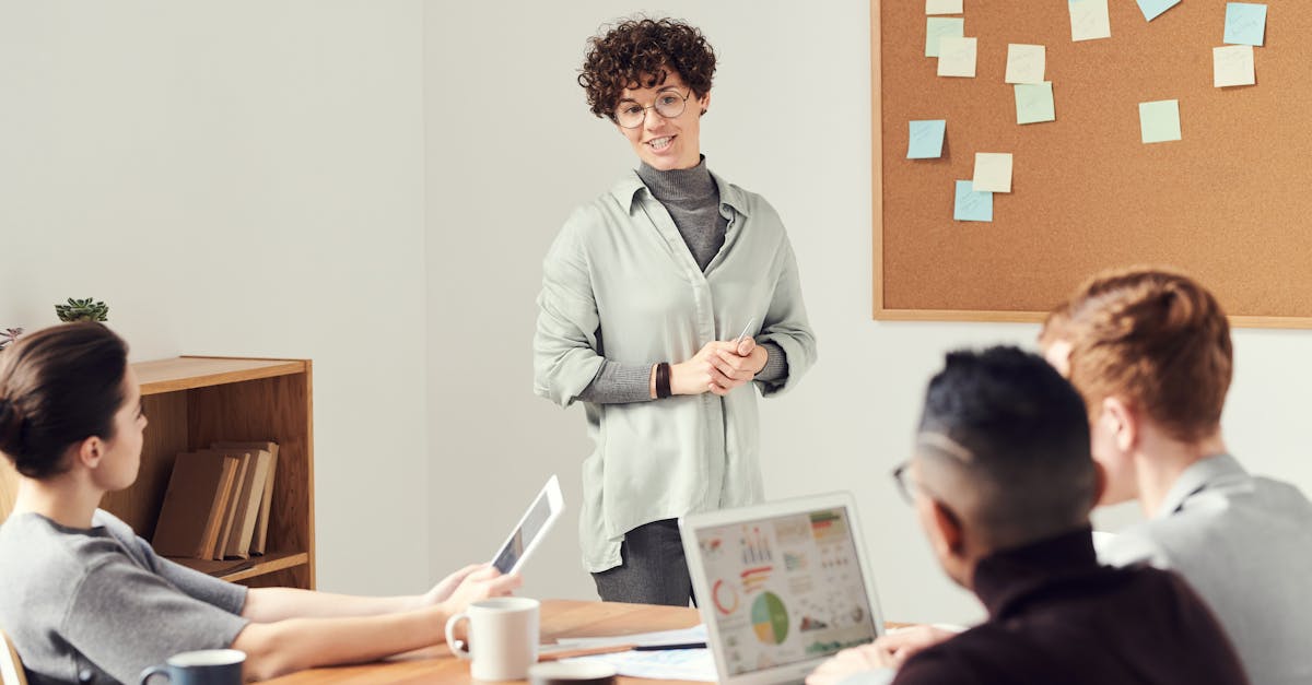 découvrez notre présentation captivante qui met en lumière nos services, notre expertise et notre vision. rejoignez-nous pour explorer nos offres et comprendre comment nous pouvons vous aider à atteindre vos objectifs.